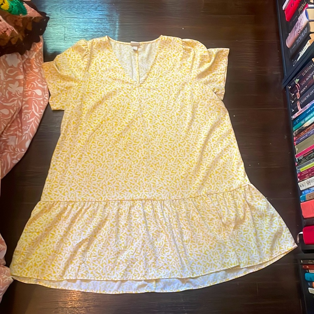 flirty yellow floral dress